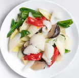 イカとセロリの炒め Squid & Celery Stir-Fry(小星星餃子酒場)