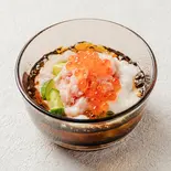 いくらちょっぴり山かけねぎとろ(醤油をかけない海鮮丼 うみさち 三田店)