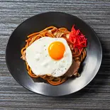 武蔵流 豚ソース焼きそば(麺大盛)【目玉焼き付】≪3391≫（鉄板焼きそば 武蔵 京橋店）