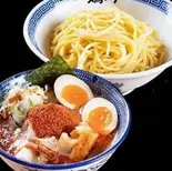鶏白湯旨辛つけ麺 味玉付き +焼き餃子6個(麺匠 鶏吟本店)