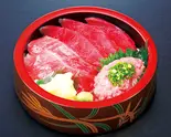 とろ鉄火ちらし（魚屋路 川崎柳町店）