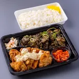 チキン南蛮×鶏の炭火焼弁当 Nanban Chicken x Chicken Charcoal Grilled Bento Box（肉盛り弁当とりちゃん）