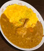 オムカレー（Pink Tiger）