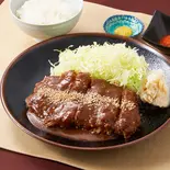 八丁味噌だれ三元豚ロースカツ弁当（揚げたてかつ TAKUMI 大橋店）
