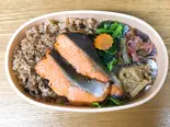 寝かせ玄米-酵素玄米-と銀鮭の柚庵焼き(主菜)弁当(旬和膳きゅう)