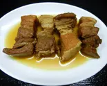 豚バラの煮込み（はまじん）