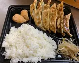 餃子弁当(ひむろ 綾瀬店)