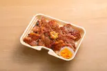 北海道産 特盛ピリ辛豚丼弁当 肩ロース(帯広豚丼 十勝晴れ 一番町店)