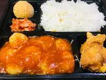 エビチリお弁当(酔香園)