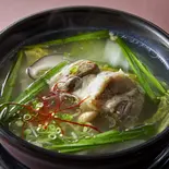 テールスープ白(塩) 中（炭火焼肉たけのうち本店）