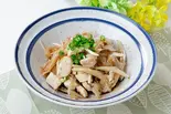 鶏皮ポン酢（具だくさん豚汁 まんぷく豚兵衛）