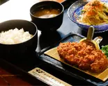 ろうすかつ定食（とんかつ専門店 とん八）