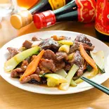 牛肉と生椎茸のオイスターソース炒め（中国家庭料理 佳成）