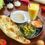 お子さまカレーセット Curry Set for Kids（ヒマールキッチン イオン新吉田店）