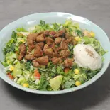 R size  【粗挽きポークとアボカドのサラダ】 PORK GINGER（VEGE CHARGER 小石川店 チョップドサラダ専門店）