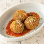 ㉒イカスミリゾットのライスコロッケ 3個（ゆであげ生パスタ もちの木パスタ 三鷹店）