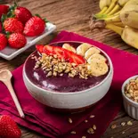 イチゴ、マンゴー、バナナのアサイーボウル(100g)Strawberry, mango, and banana acai bowl (100 g)（【和牛ハンバーガー】LEX BURGER～南阿佐ヶ谷店～）