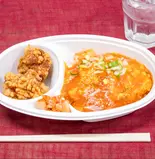 エビチリ丼とから揚げセット（香港プラザ）
