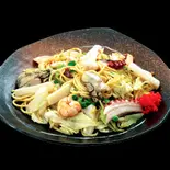 ぶた塩そば 麺大盛 2麺使用（麺ダブルが無料 →大盛太麺塩焼きそば 太陽と海）