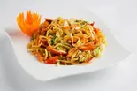 チキンチャウメン Chicken Chowmein（MANASLU）