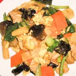 キクラゲ入り玉子と野菜炒め(中国料理 菜香園)