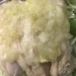 蒸し鶏のネギソース（龍 刀削麺）