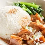 牛バラ丼(ビストロ さかの上)