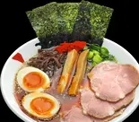 赤特製とんこつらーめん（三豊麺 なんば日本橋店）
