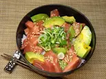 マグロポキ丼(笹互 綾瀬店)