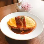 オムライスシンプル（カフェ＆食堂うさぎと葉っぱ）