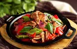 牛肉の黒胡椒炒め(刀削麺酒坊 豊洲店)