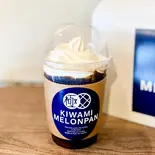 「本格深煎り」アイスウィンナーコーヒー（KIWAMI MELONPAN）