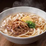 肉うどん 【大盛】 (スープ別添え)≪1918≫(デリズ上目黒店)
