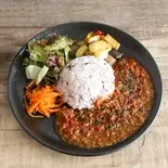 こだわりのグルテンフリースパイシーカレー(【グルテンフリーとパンケーキのお店】TIARA IN ROSE ティアラインローズ)
