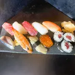 上(赤身、中トロ、いくら入り（寿司割烹 空海）