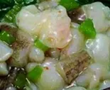 タコワサ - 甘辛いタレがたっぷり絡んだタコの旨みがたまらない（たんや沖縄たんたん）