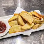 ポテトフライ 塩味（ちょい呑み処 半兵衛）