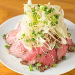 ねぎ塩ローストビーフ丼（うず食堂）