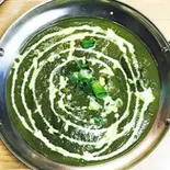 えびほうれん草カレー/Prawn Palak Curry(インド料理 QUEEN GARDEN)