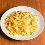 五目チャーハン（中華料理 味遊）