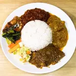 3種類のスペシャルカレーライス 3 Curry.Special Curry Rice（Ayaan）