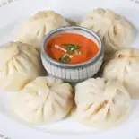 モモMOMO（マヒマ 日比野店）
