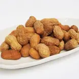 塩茹で落花生（中国料理菜香）