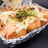 大盛りチーズのせ・たこ焼き16個 Topped with Cheese・Takoyaki 16 Pieces（あずまや 調布駅前店）