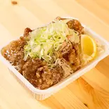 メガ盛りねぎ塩からあげ丼（デカ盛り弁当 はるき 大通店【唐揚げ弁当屋】）