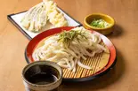 天ぷらざるうどん(冷)（うどん屋 どん伝）