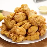 フライドチキン(韓国家庭料理豚ブザ 赤羽店)