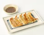 一口焼き餃子（世界の山ちゃん 広島胡店）