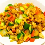 23.カシューナッツと鶏肉の炒め(腰果鸡丁)（湘逢中華料理）
