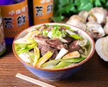 スタミナ牛ハラミ丼 Stamina Beef Skirt Steak Rice Bowl(荒鮮景)